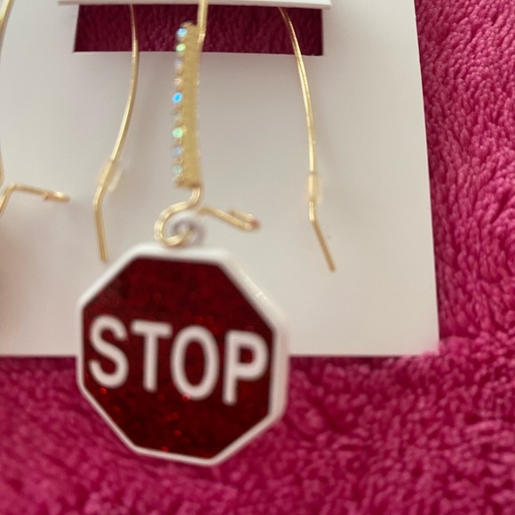 Betsey Johnson School Bus Mismatch Dangle Earrings
✨Host Pick - Picture 5 of 9